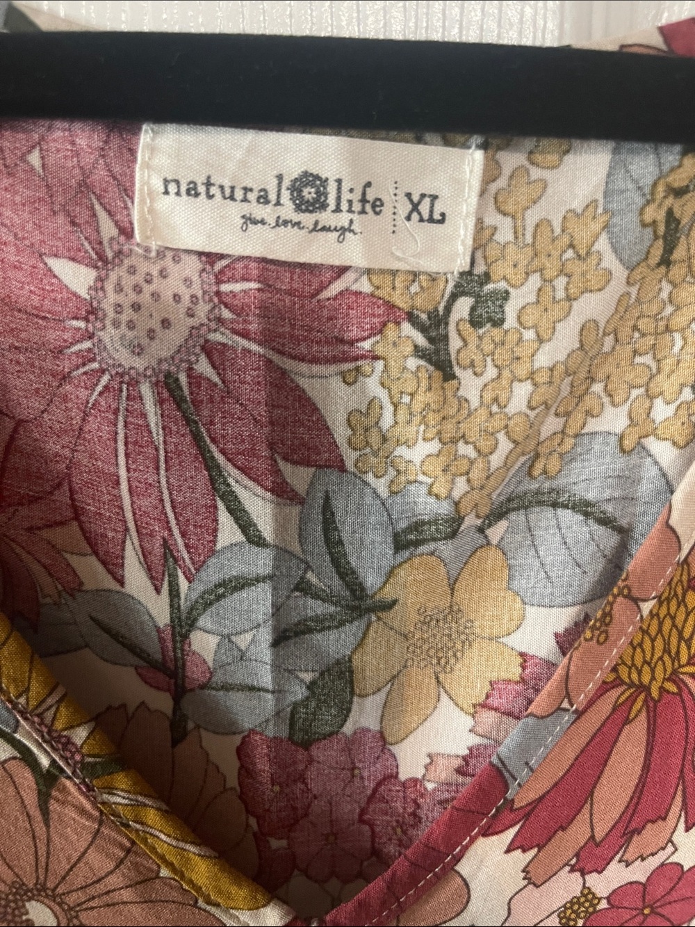 NATURAL LIFE Floral V-Neck Boxy Tunic Top in Pink, Yellow & Green floral print - Picture 4 of 4